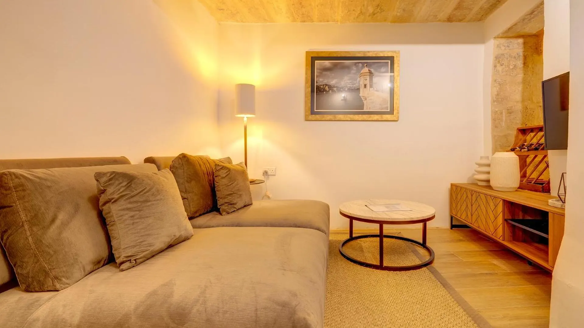 Charming Maltese Townhouse In Senglea Villa Malta